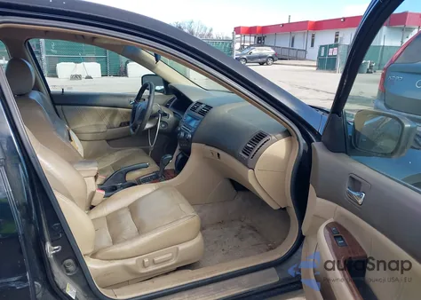 2007 Honda Accord 3.0 Ex from USA, damaged, VIN 1HGCM66547A055371